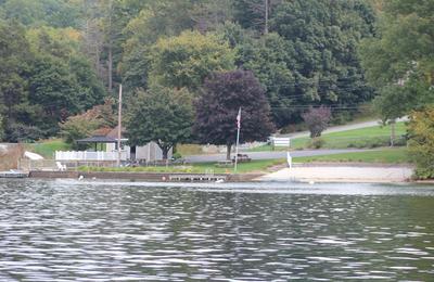 Candlewood Heights on candlewood lake